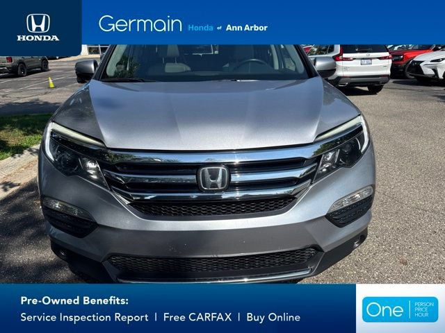 Used 2017 Honda Pilot Touring image 2