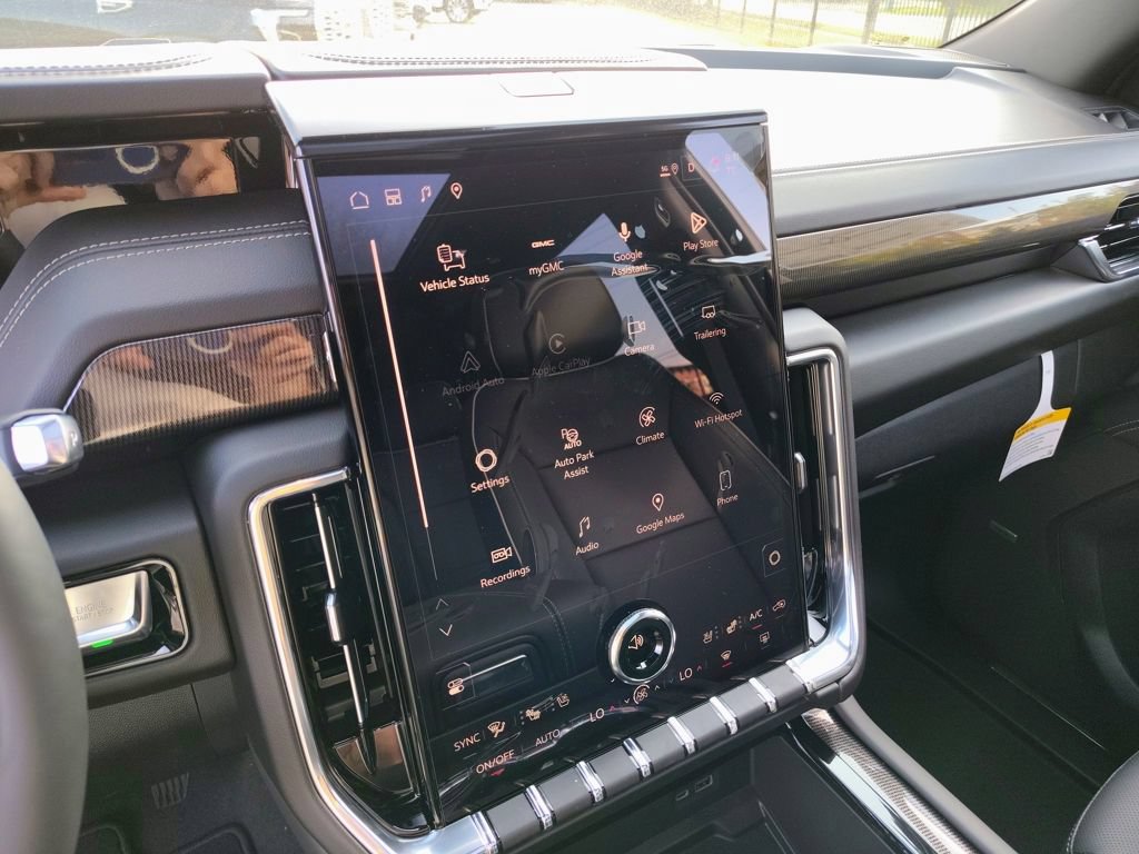 New 2026 GMC Yukon XL Elevation w/ LPO, Elevation Black Package AWD/4WD image 29