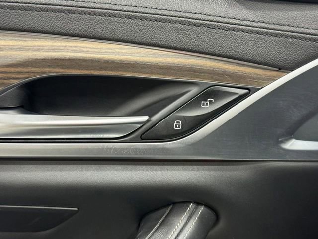 Used 2018 BMW M550i xDrive w/ Driving Assistance Package image 20