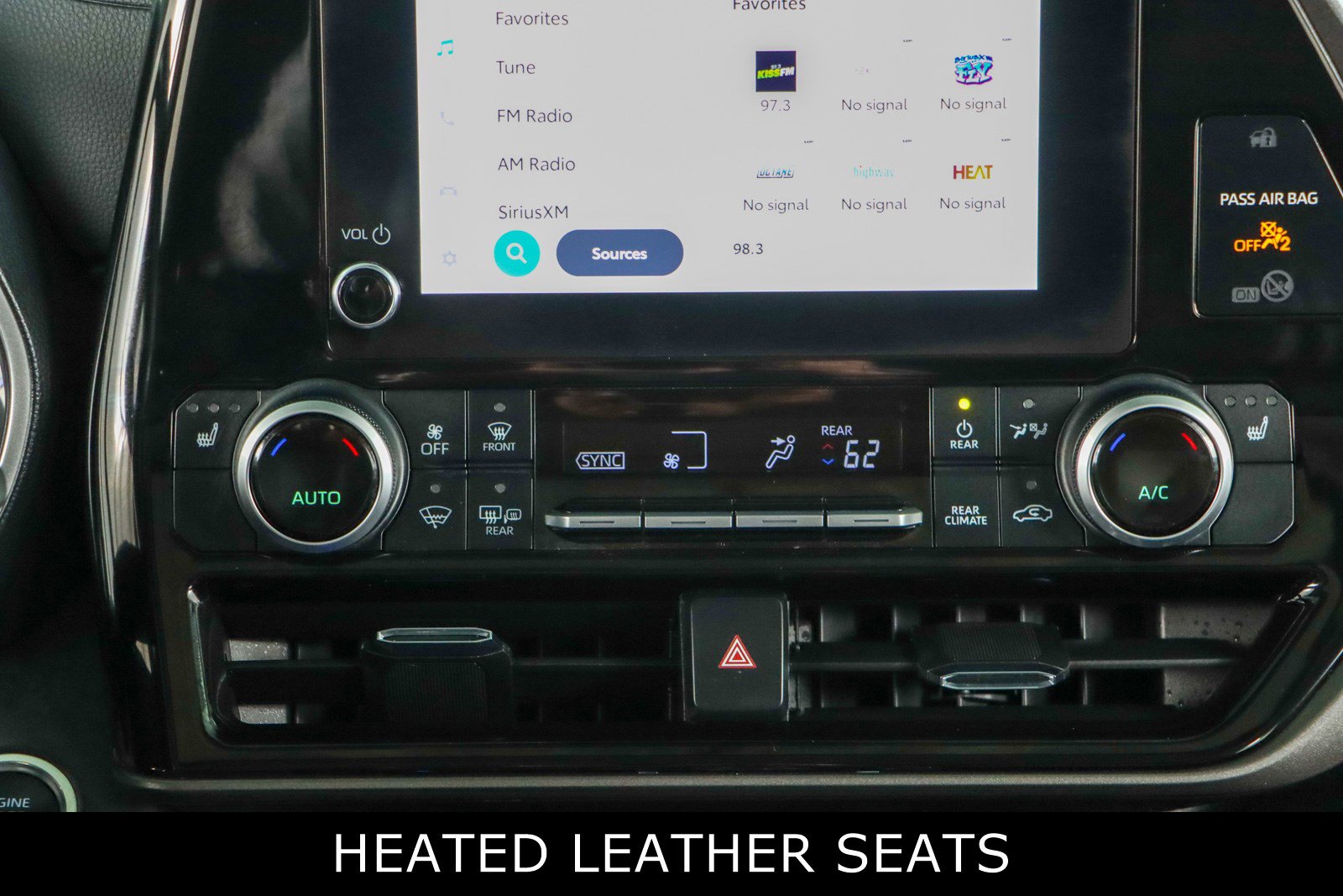 Used 2024 Toyota Highlander XLE image 20