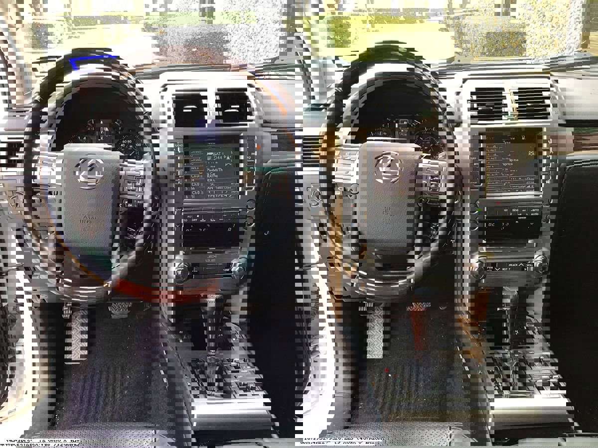 Used 2019 Lexus GX 460 Luxury image 12