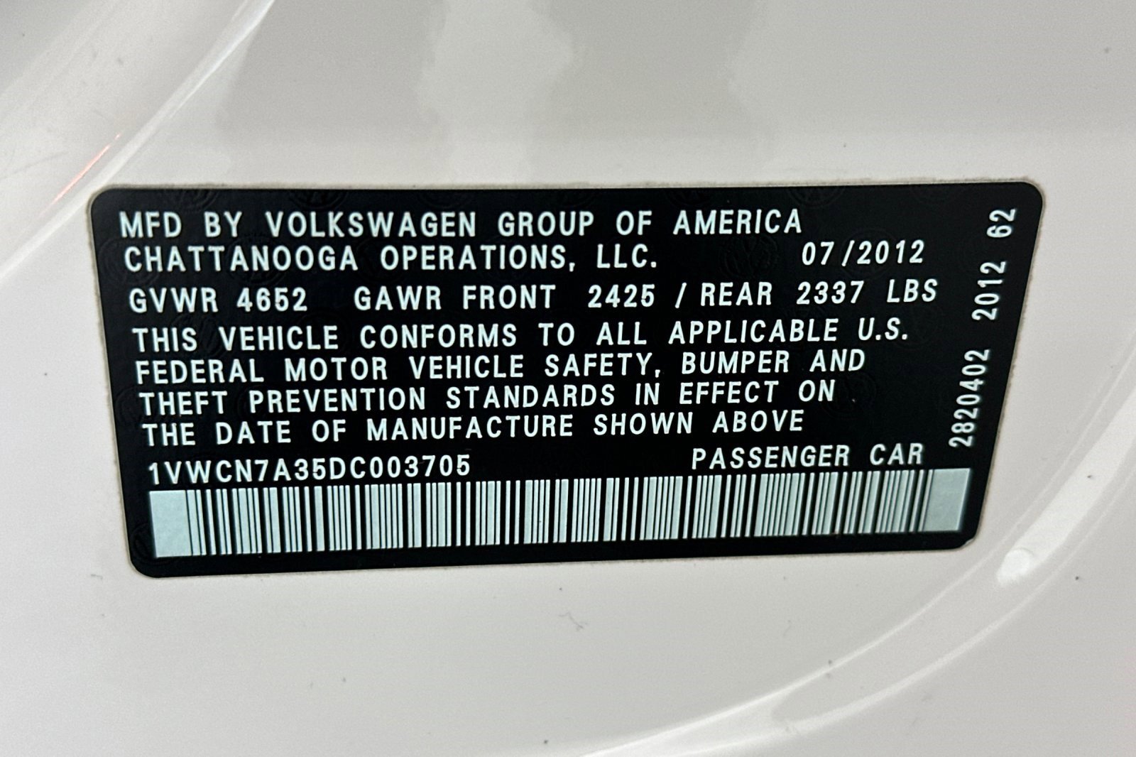 Used 2013 Volkswagen Passat TDI SEL Premium image 23