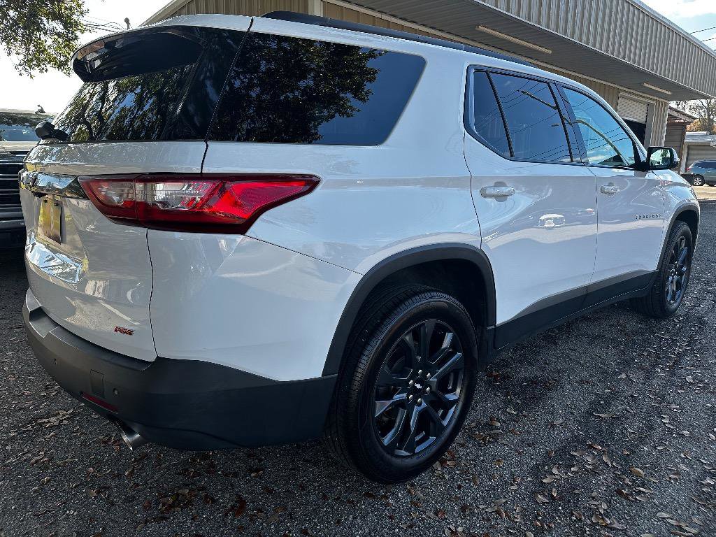 Used 2018 Chevrolet Traverse RS w/ LPO, Floor Liner Package image 2