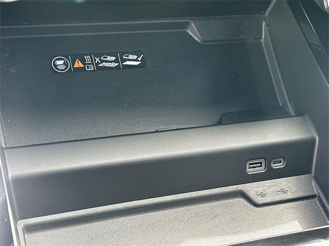 Used 2025 Chevrolet Tahoe RST image 38