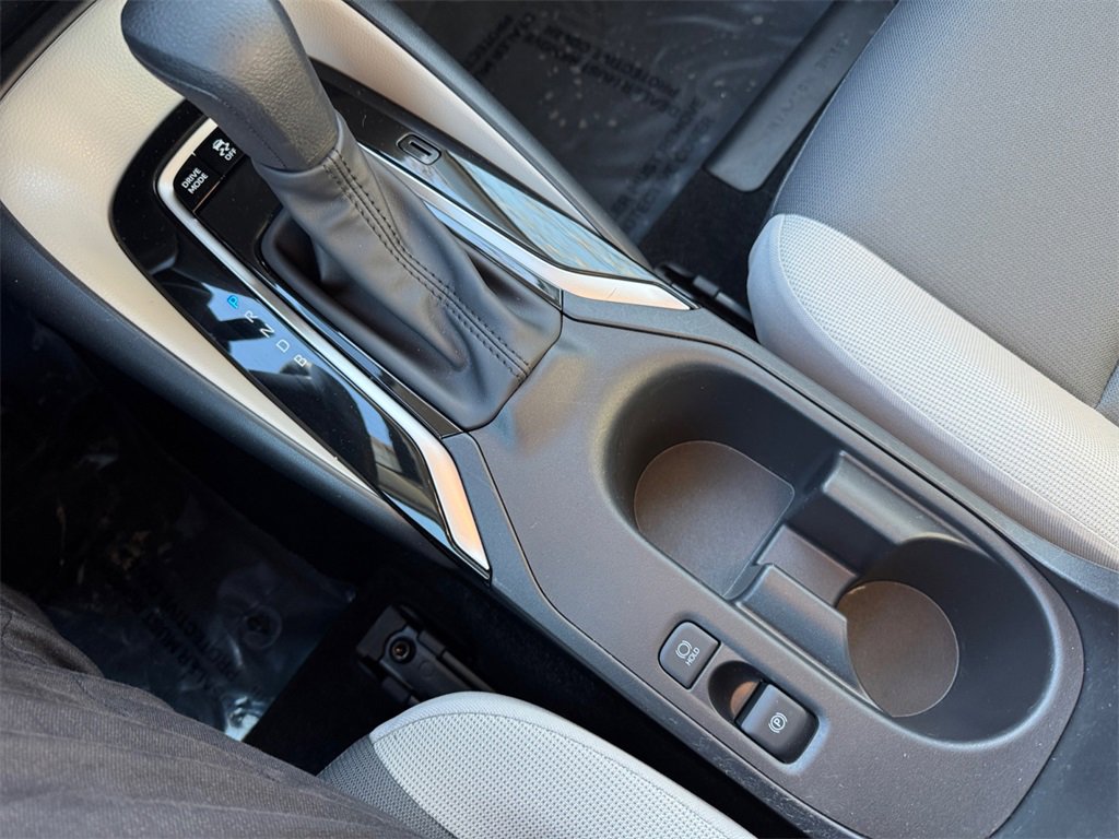 Used 2024 Toyota Corolla LE image 23