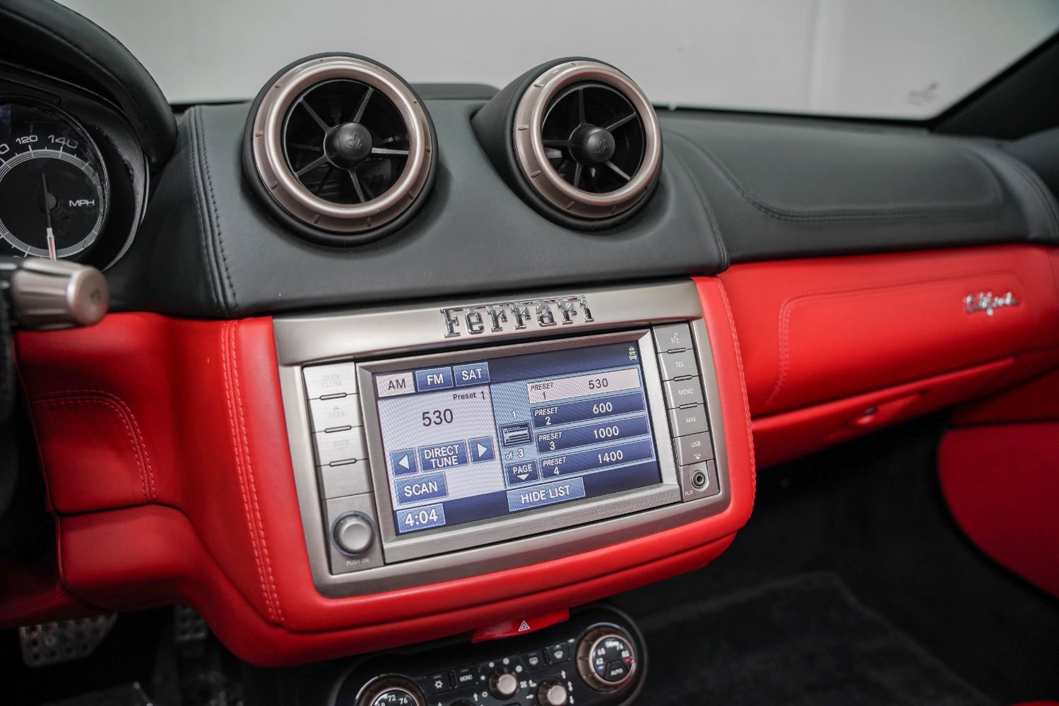 Used 2010 Ferrari California RWD image 48