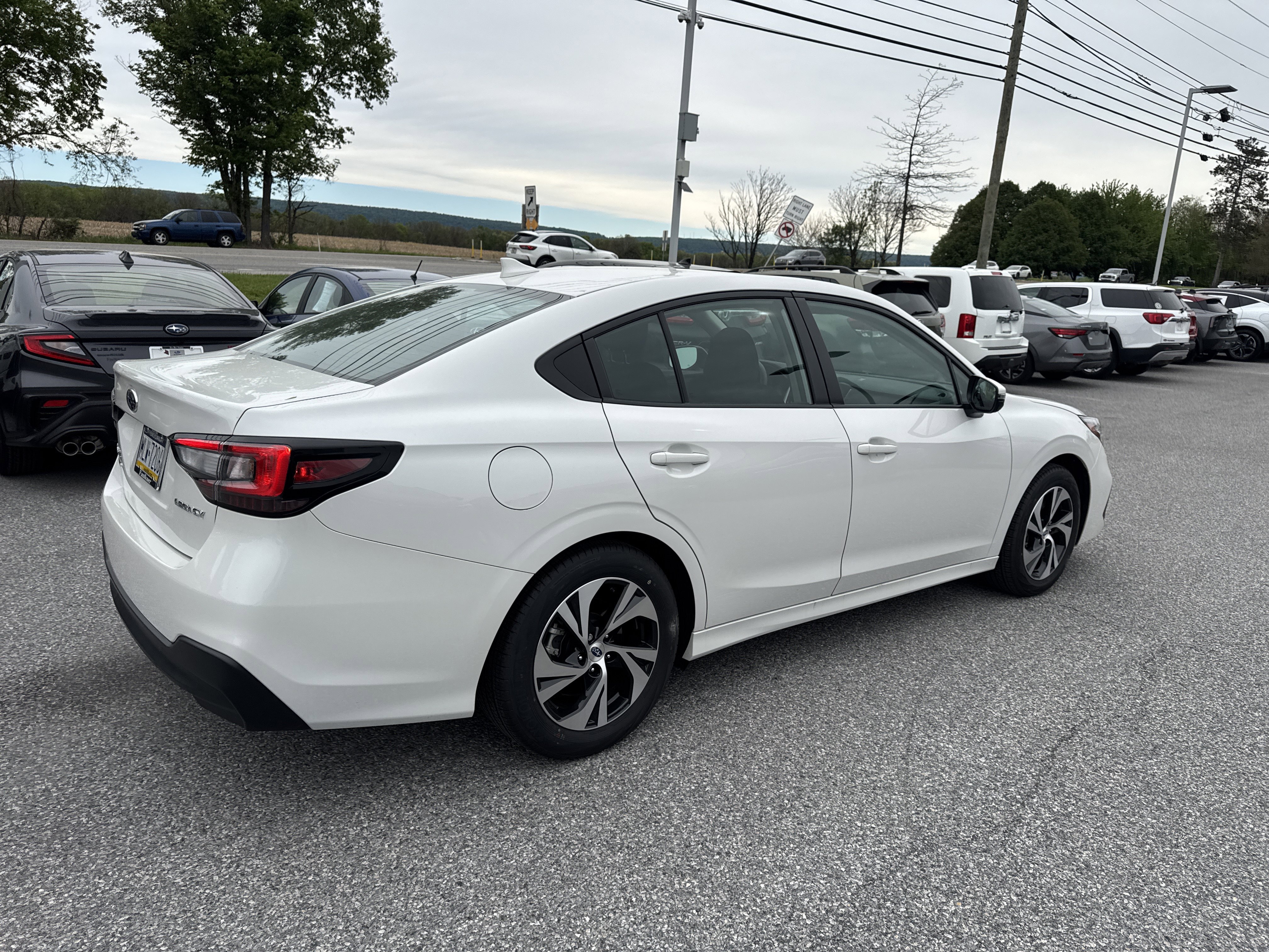 Used 2025 Subaru Legacy Premium AWD/4WD image 27