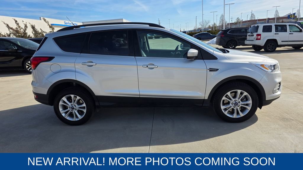 Used 2019 Ford Escape SEL image 6
