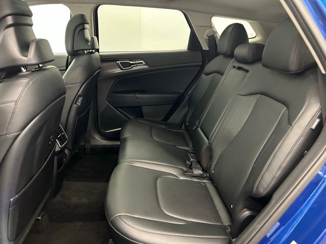 Used 2025 Kia Sportage EX w/ Premium Package image 26