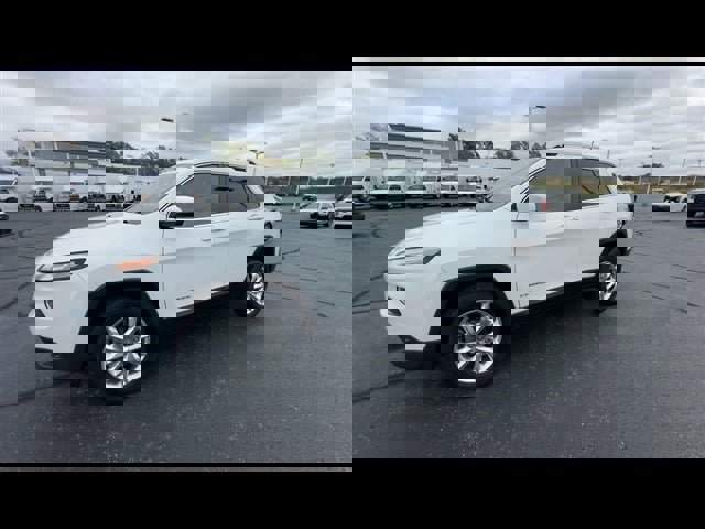 Used 2016 Jeep Cherokee Limited image 4