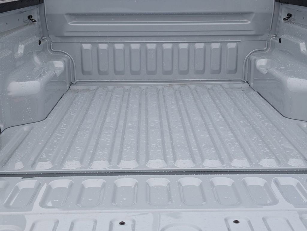 New 2026 Ford Maverick XL w/ Equipment Group 101A image 17