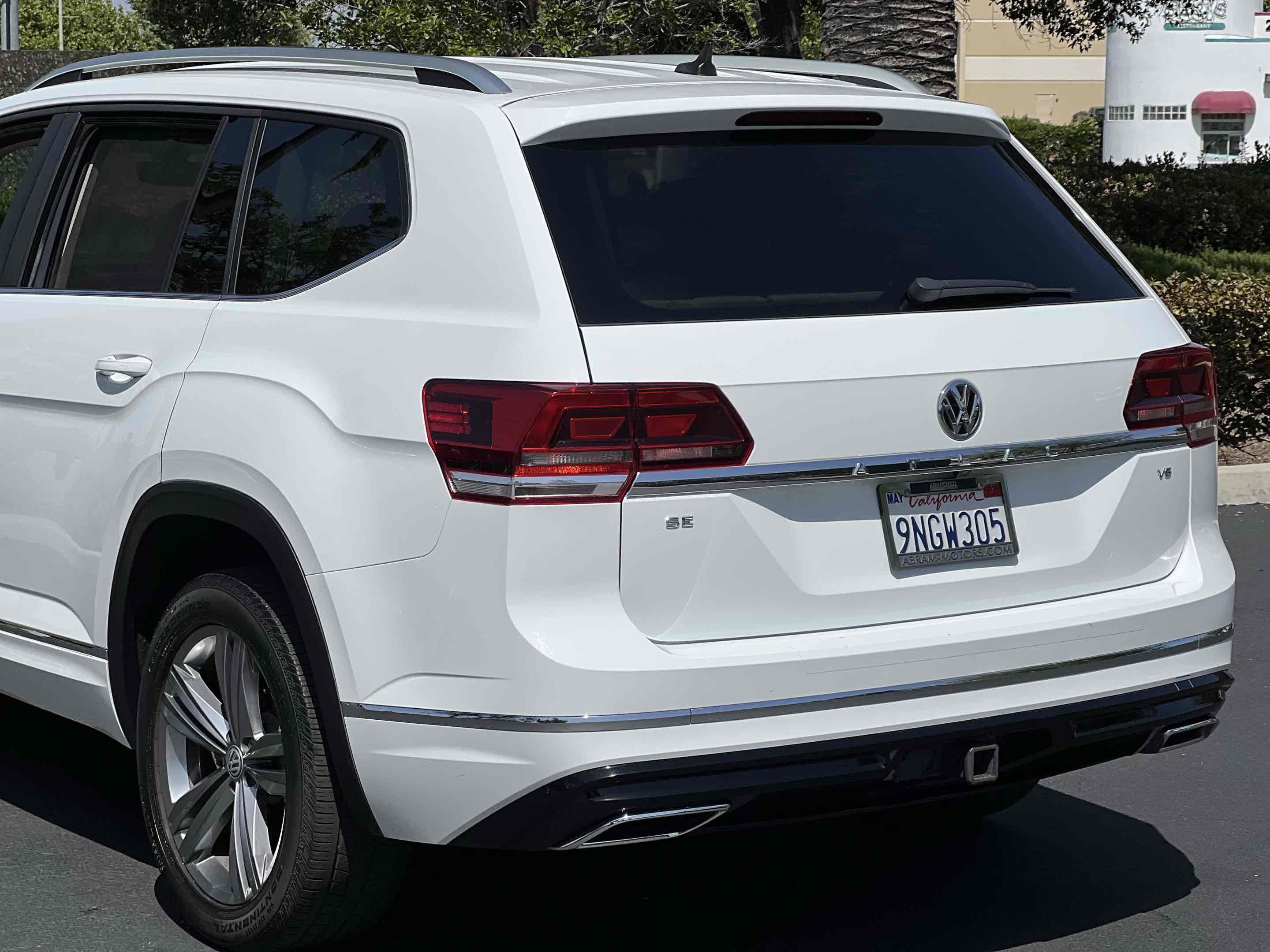 Used 2019 Volkswagen Atlas SE w/ Towing Package image 46