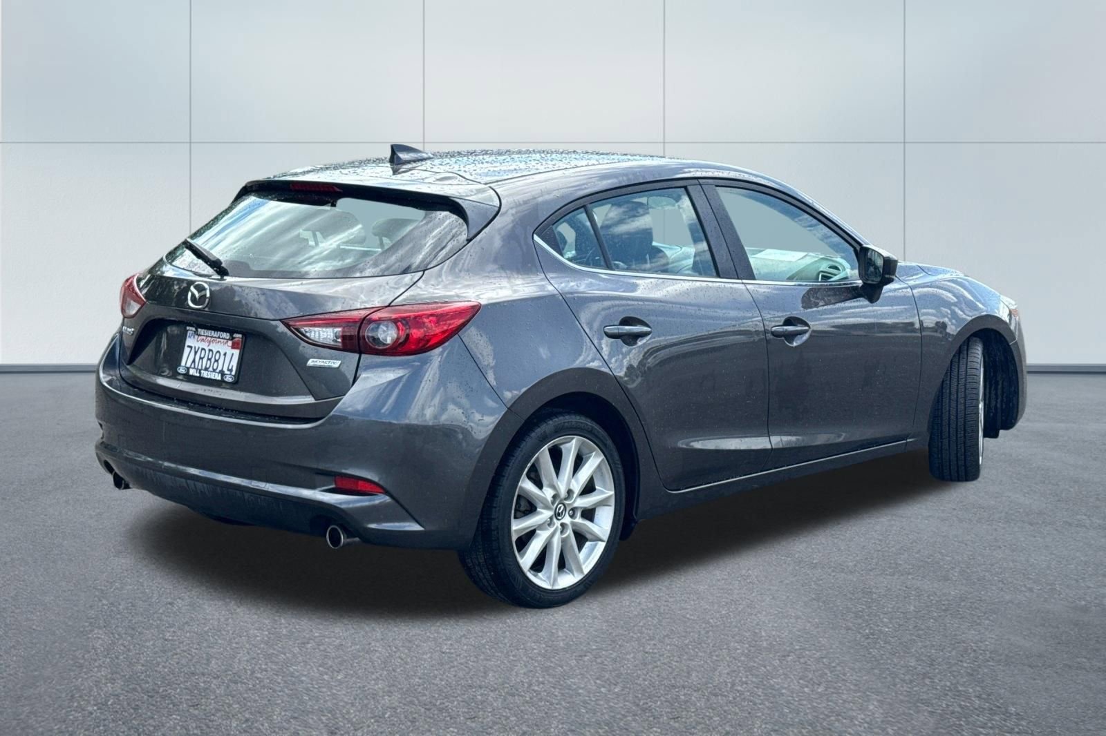 Used 2017 MAZDA MAZDA3 Grand Touring FWD image 5