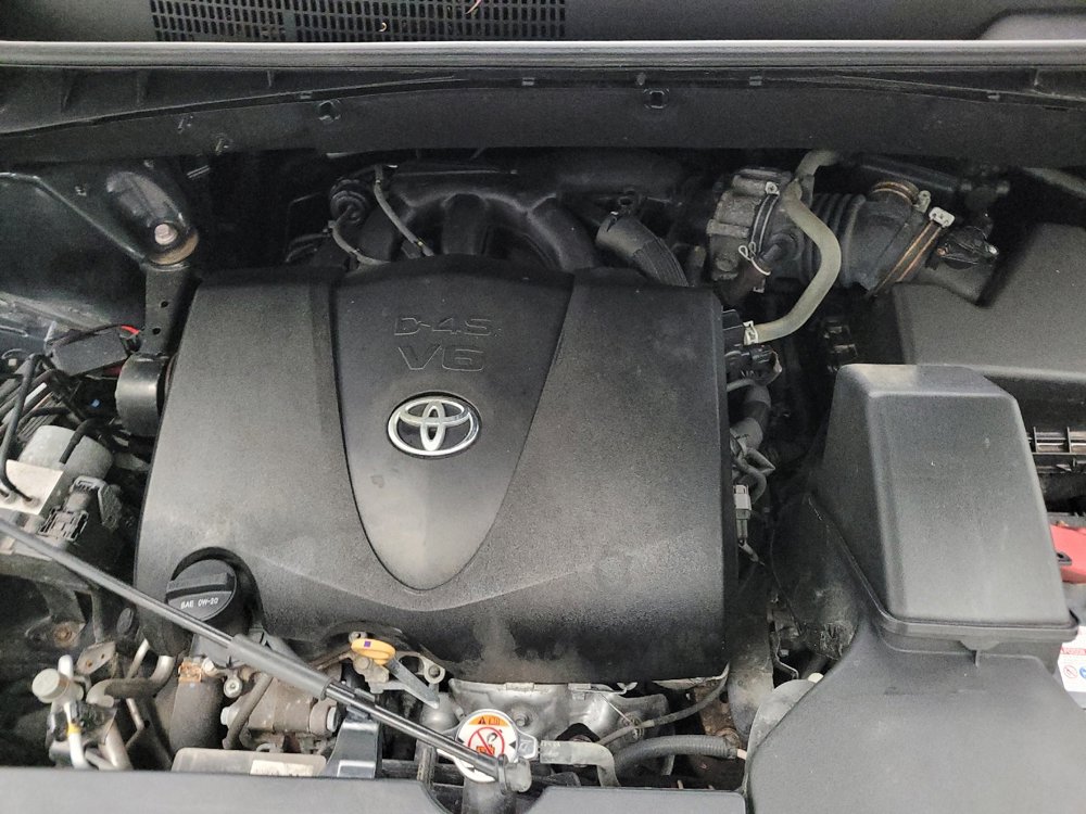 Used 2018 Toyota Highlander Limited Platinum AWD/4WD image 30