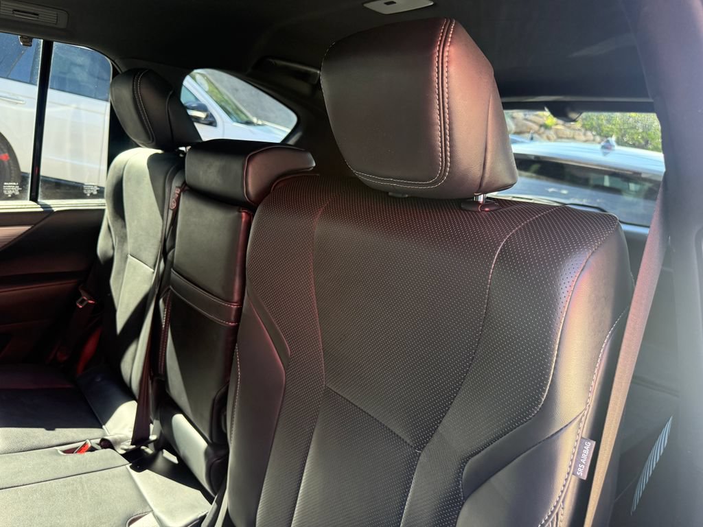 Used 2025 Lexus LX 700h F Sport AWD/4WD image 23