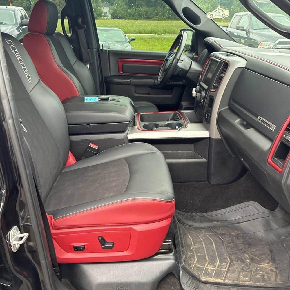 Used 2017 RAM 1500 Rebel w/ Luxury Group AWD/4WD image 6