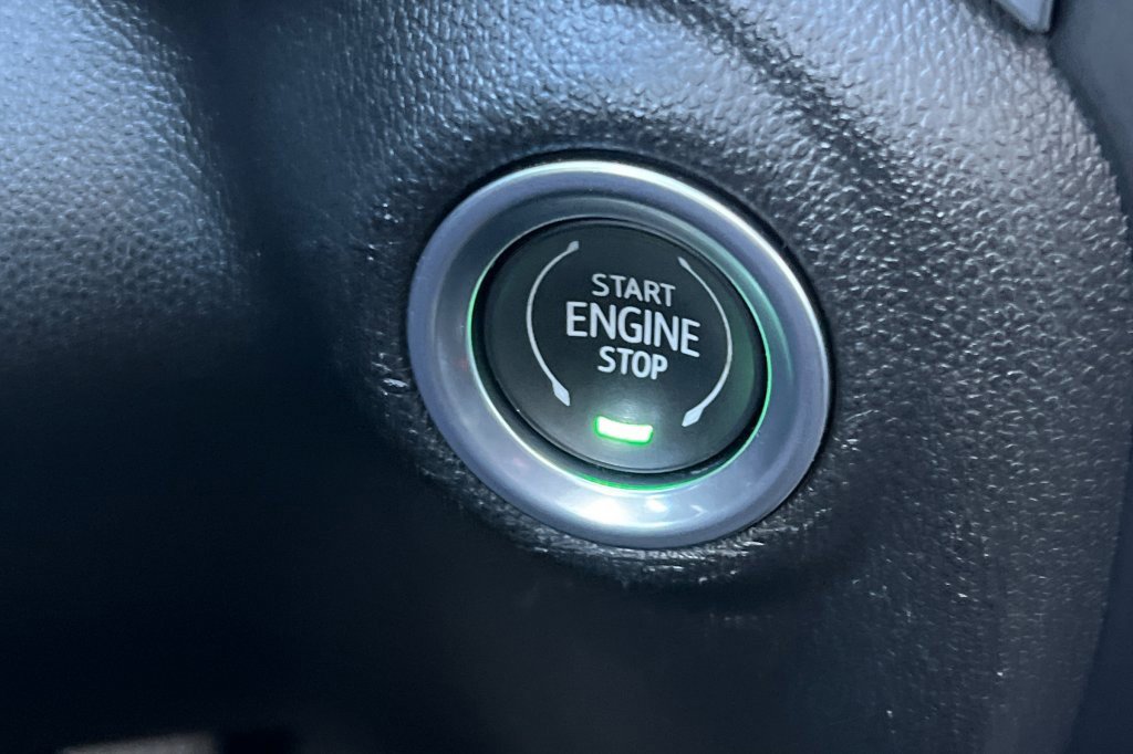 Used 2022 Chevrolet Silverado 1500 LT Trail Boss w/ Convenience Package II image 18