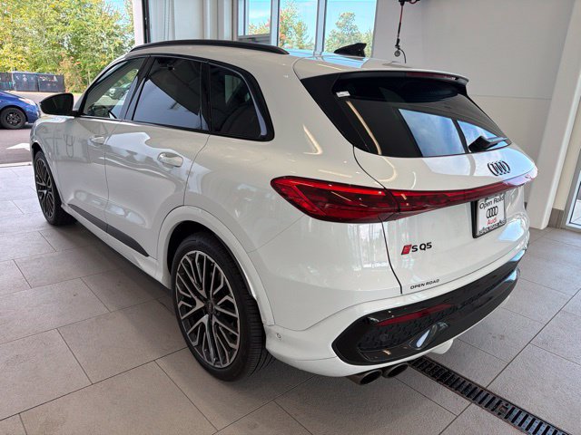 Used 2025 Audi SQ5 Premium Plus w/ Premium Plus Package AWD/4WD image 4