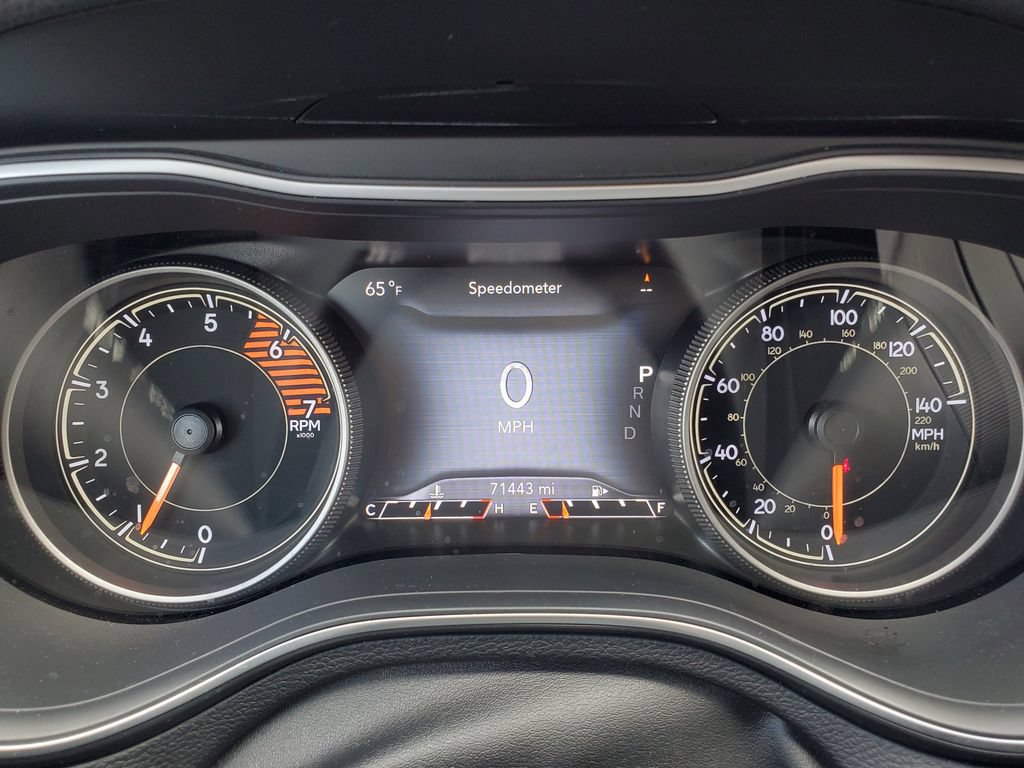 Used 2020 Jeep Cherokee Limited AWD/4WD image 13
