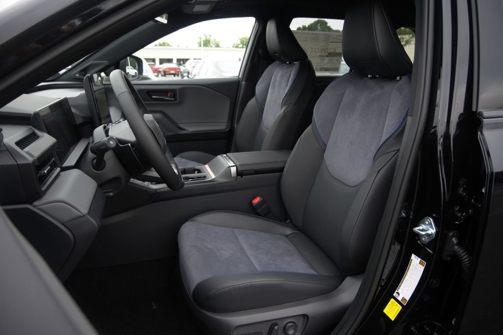 New 2026 Toyota RAV4 XSE AWD/4WD image 11