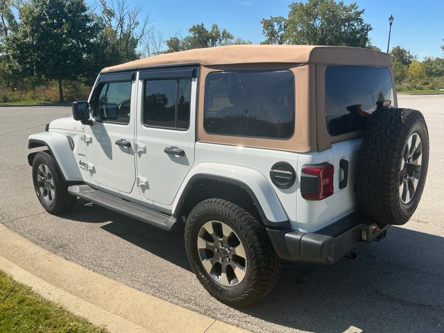 Used 2022 Jeep Wrangler Unlimited Sahara w/ LED Lighting Group AWD/4WD image 4