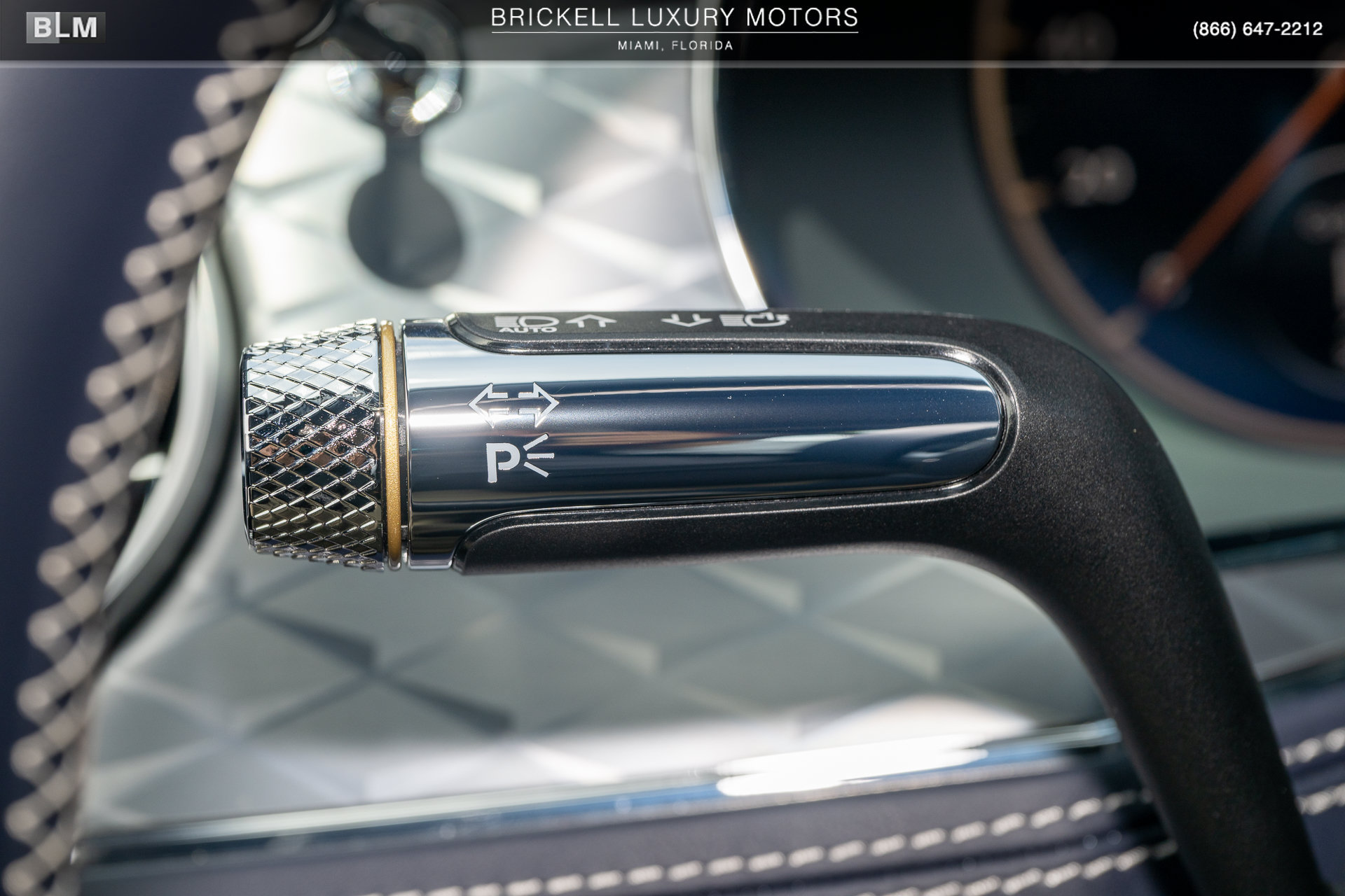 Used 2024 Bentley Flying Spur V8 AWD/4WD image 44