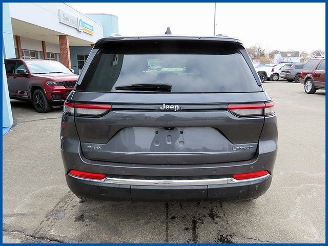 Used 2023 Jeep Grand Cherokee Laredo w/ Luxury Tech Group I AWD/4WD image 6