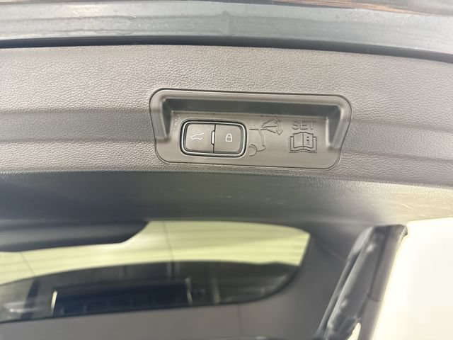 Used 2023 Ford Explorer ST w/ Equipment Group 401A AWD/4WD image 36