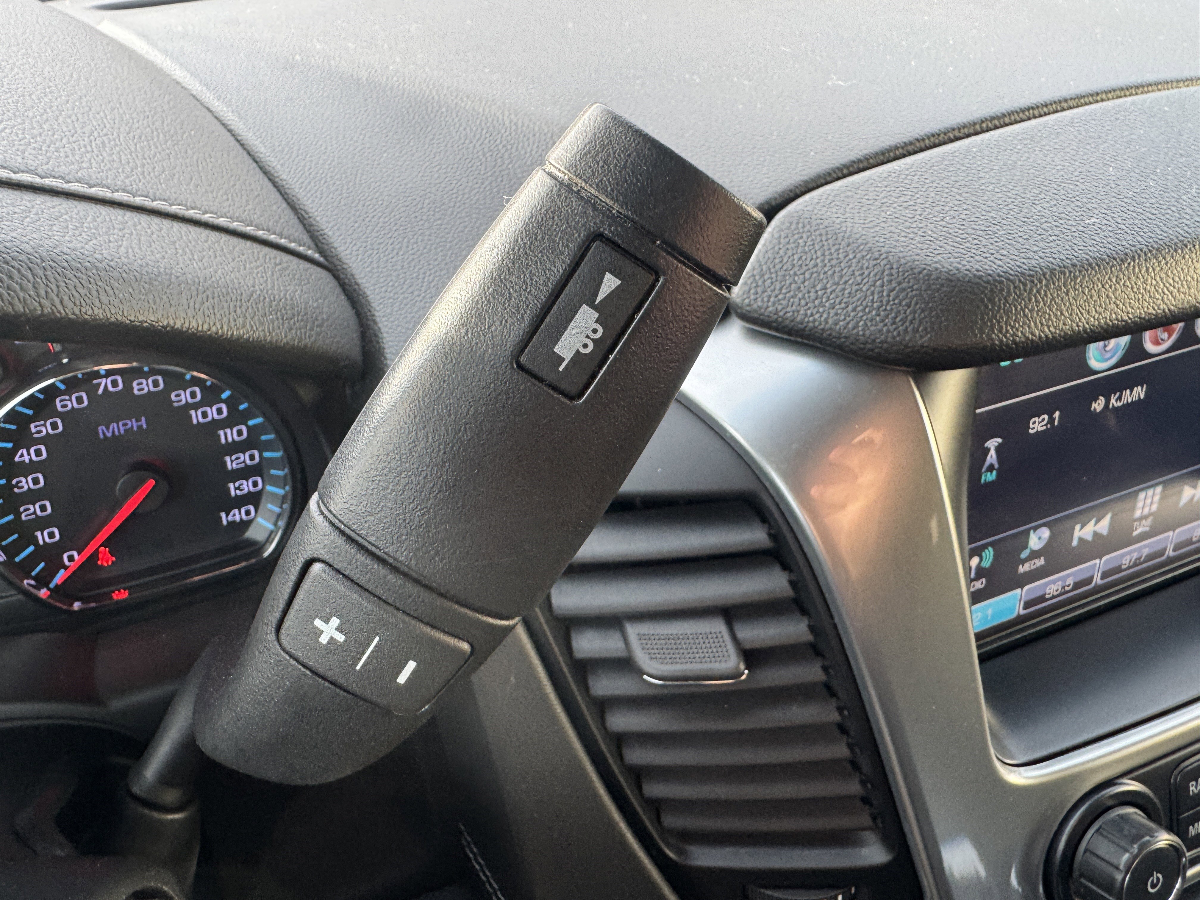 Used 2020 Chevrolet Tahoe LS w/ Enhanced Driver Alert Package image 25