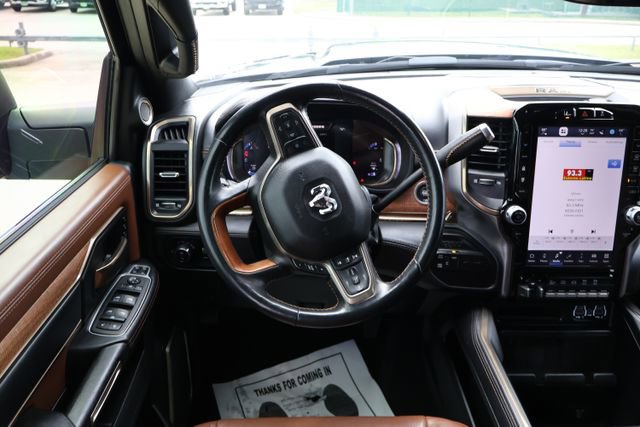 Used 2023 RAM 3500 Limited image 12