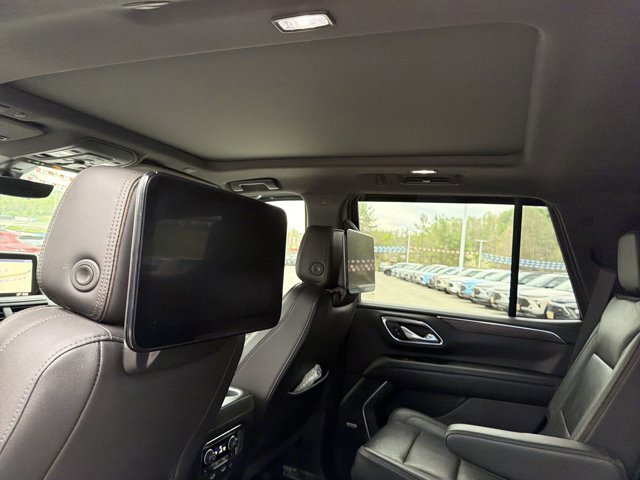 Used 2021 Chevrolet Tahoe High Country AWD/4WD image 14