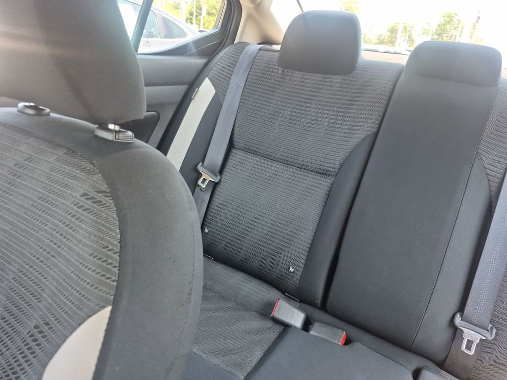 Used 2020 Nissan Versa SV FWD image 11