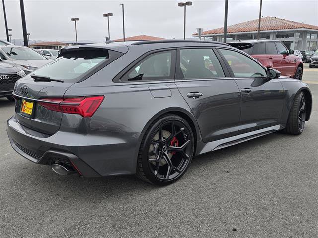 New 2026 Audi RS 6 performance image 4