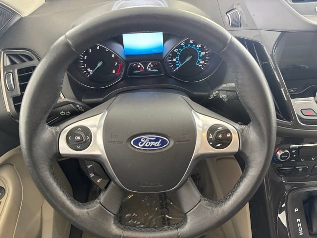 Used 2016 Ford Escape Titanium w/ Equipment Group 301A AWD/4WD image 25