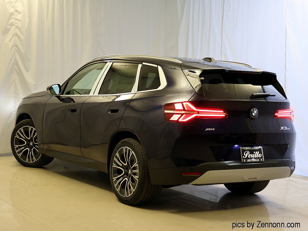 Used 2026 BMW X3 xDrive30i w/ Premium Package AWD/4WD image 9