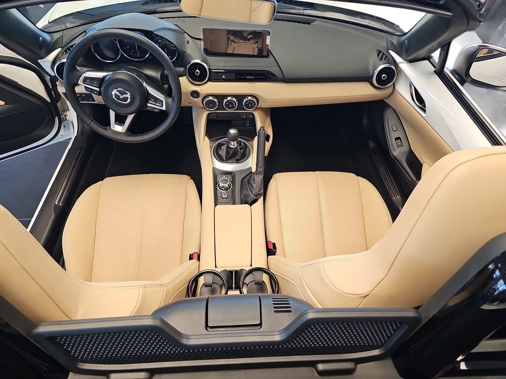 New 2026 MAZDA MX-5 Miata Grand Touring RWD image 9