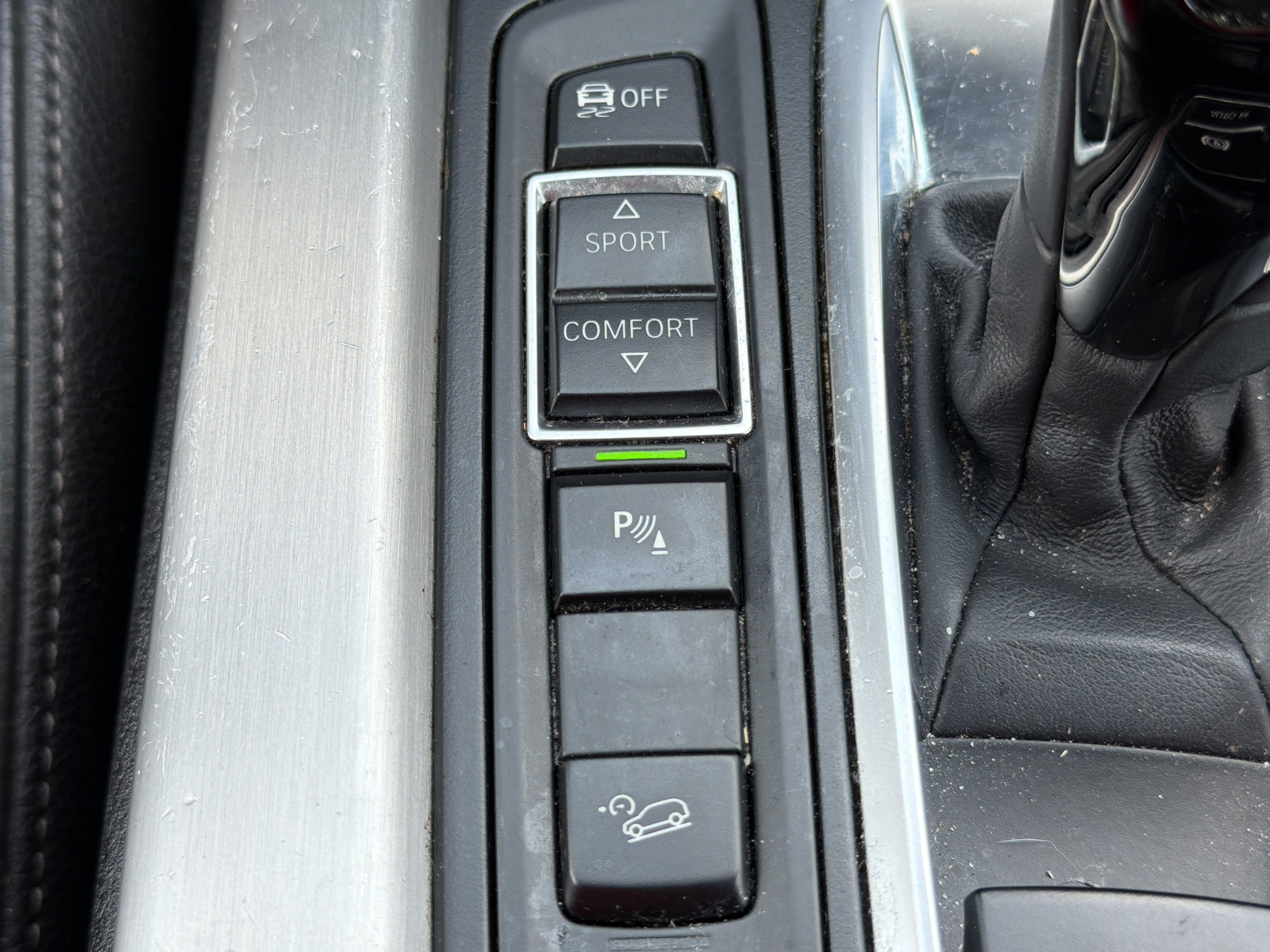 Used 2018 BMW X5 xDrive35d w/ M Sport Package AWD/4WD image 9