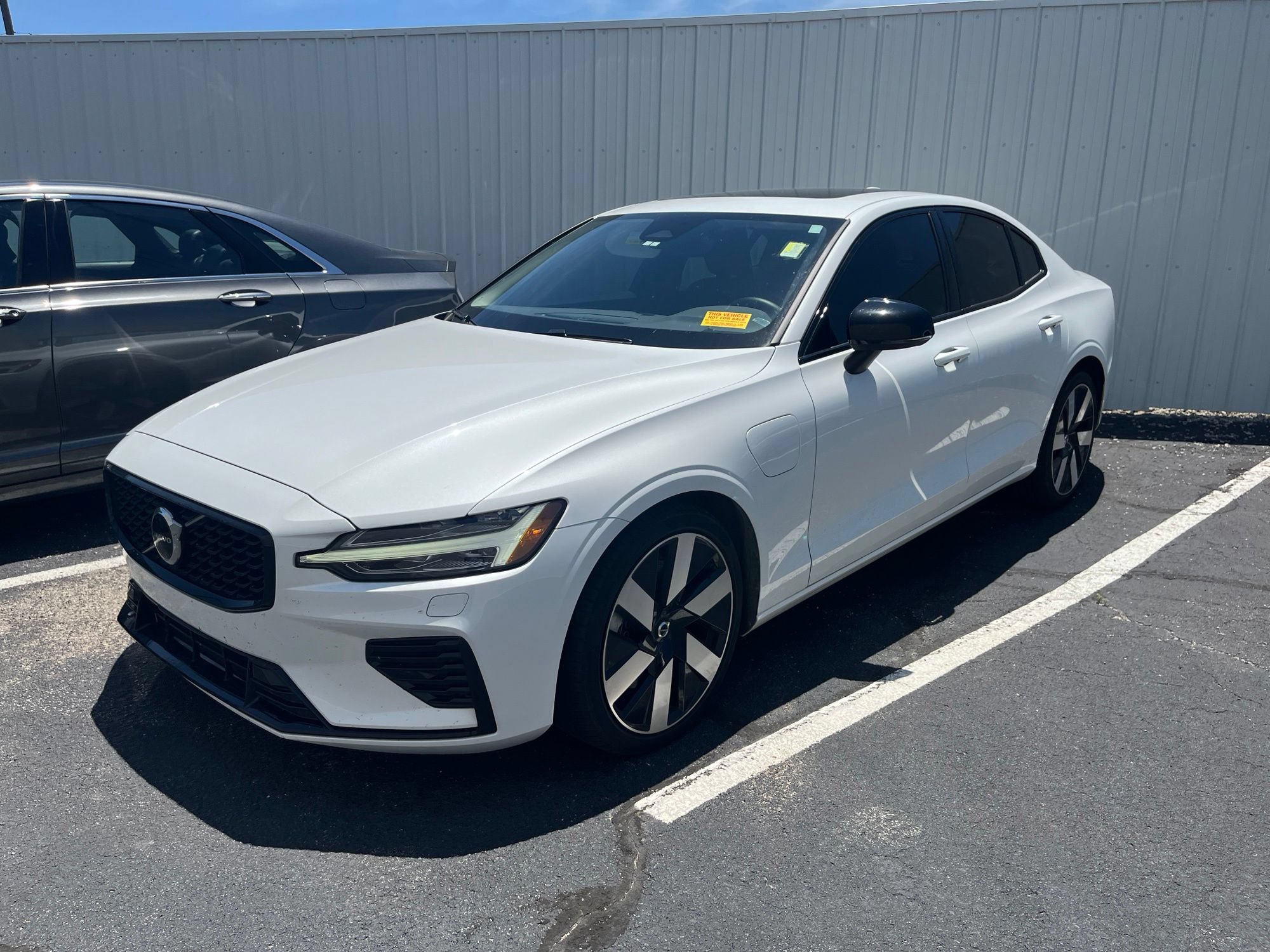 Used 2024 Volvo S60 T8 Core w/ Climate Package AWD/4WD image 1