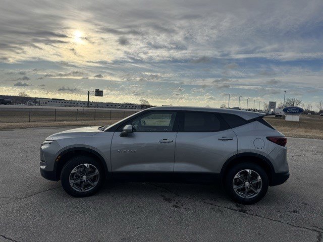 Used 2023 Chevrolet Blazer LT AWD/4WD image 6