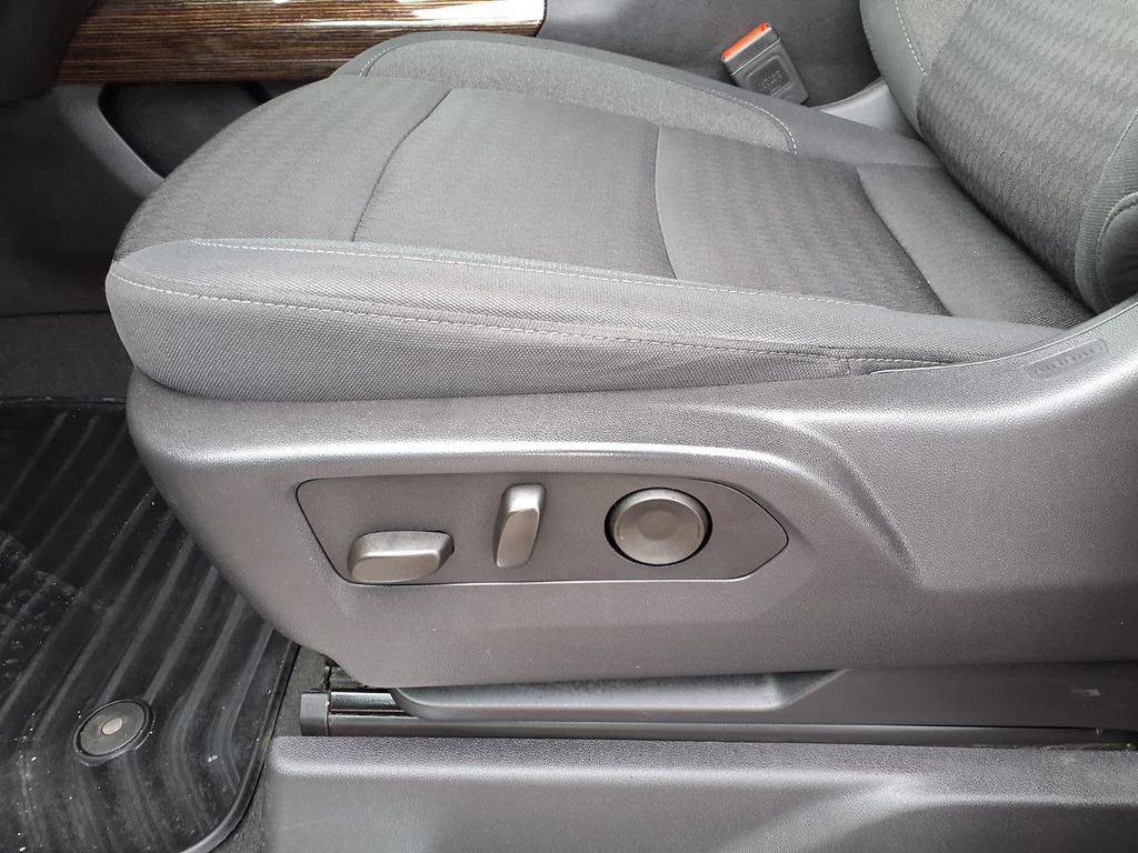 Used 2025 GMC Sierra 1500 Elevation AWD/4WD image 25