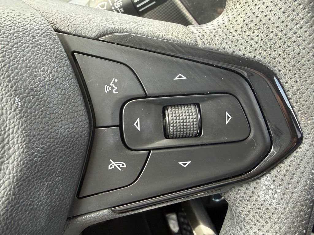 Certified 2023 Chevrolet TrailBlazer LT w/ Convenience Package FWD image 26
