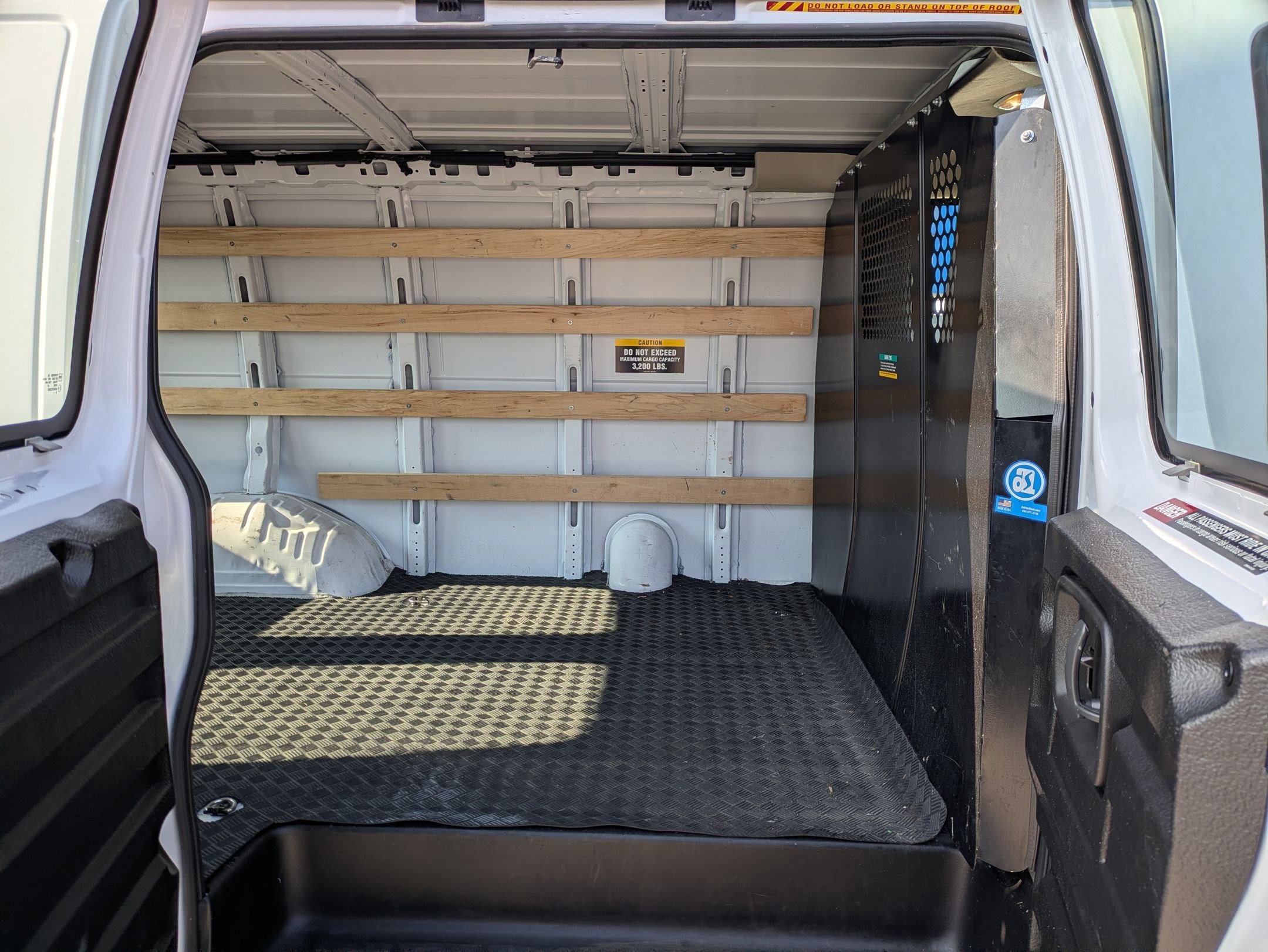 Used 2024 Chevrolet Express 2500 Work Van w/ Driver Convenience Package image 26