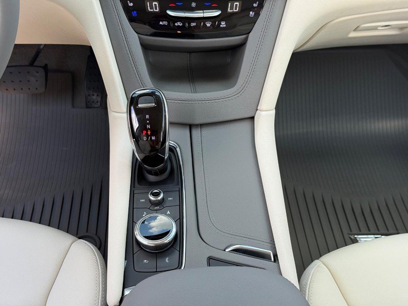 New 2026 Cadillac XT5 Premium Luxury w/ Driver Assist Package FWD image 9