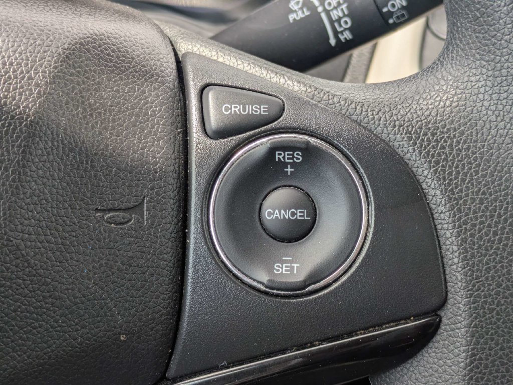Certified 2022 Honda HR-V LX image 24