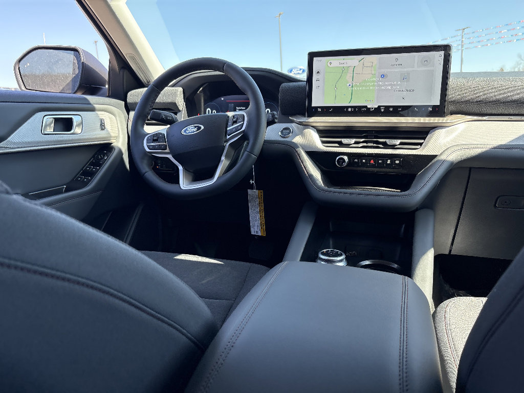 New 2026 Ford Explorer Active image 27