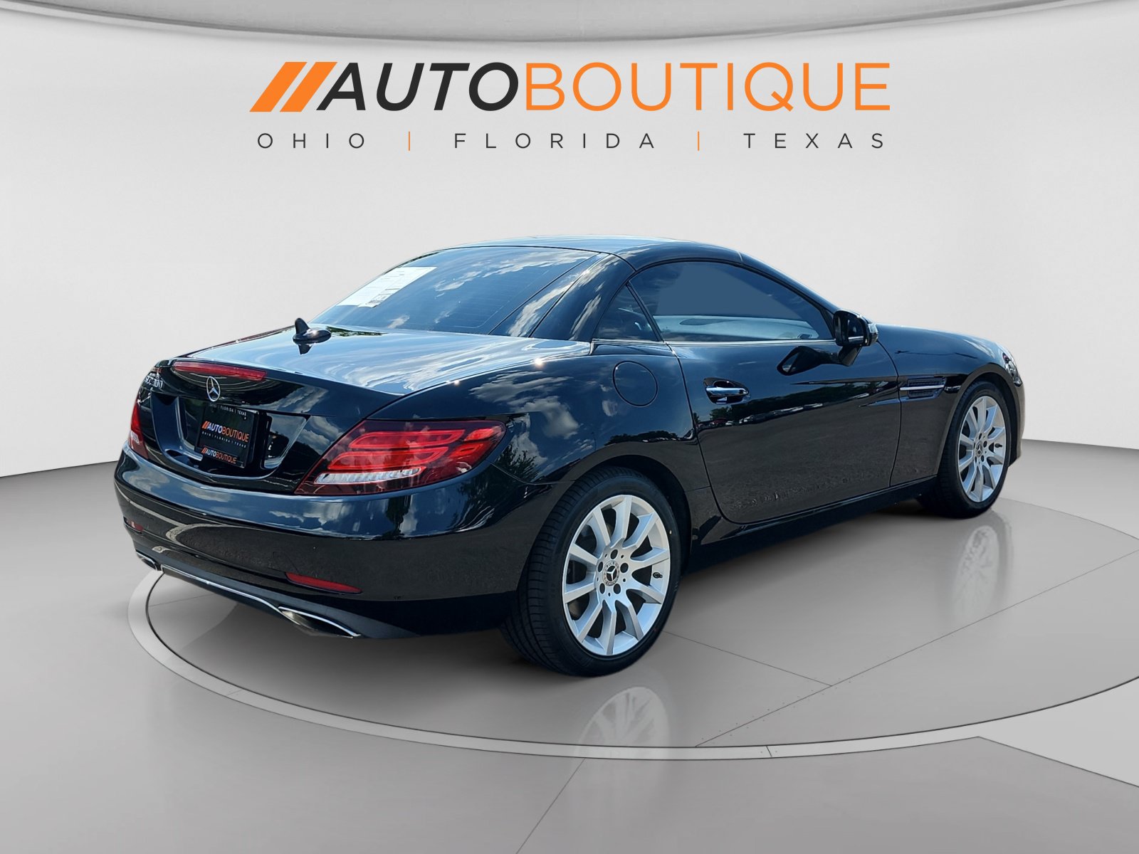 Used 2018 Mercedes-Benz SLC 300 image 5