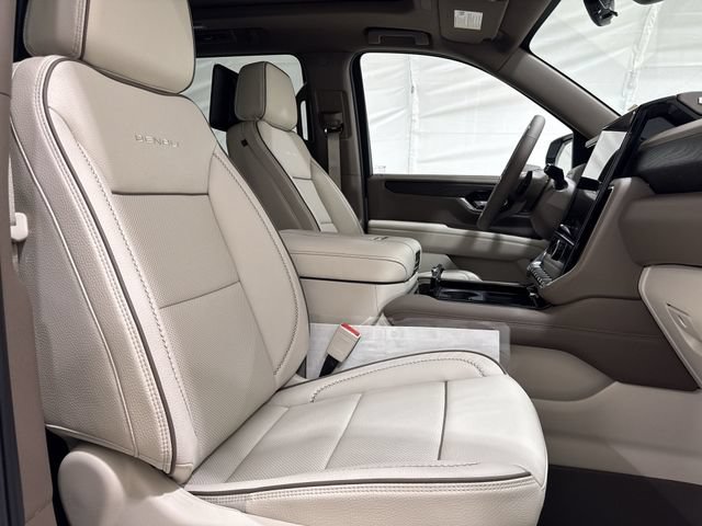 New 2026 GMC Yukon XL Denali w/ Denali Reserve Package RWD image 29