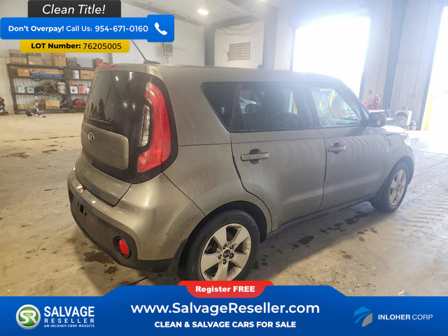 Used 2017 Kia Soul image 4