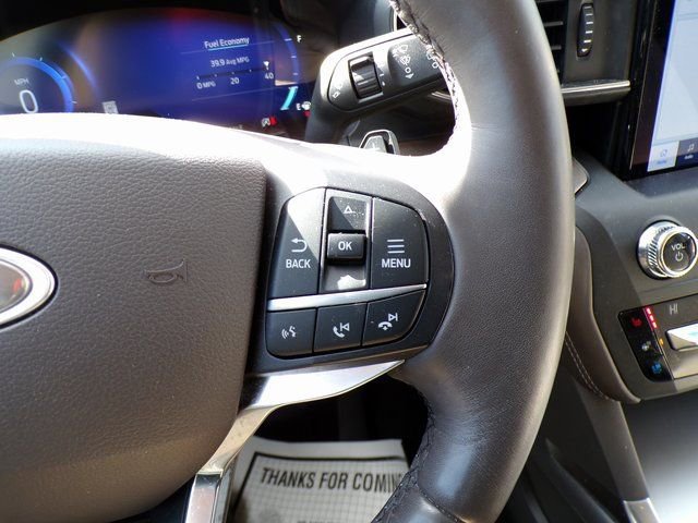 Used 2020 Ford Explorer Platinum w/ Premium Technology Package image 25