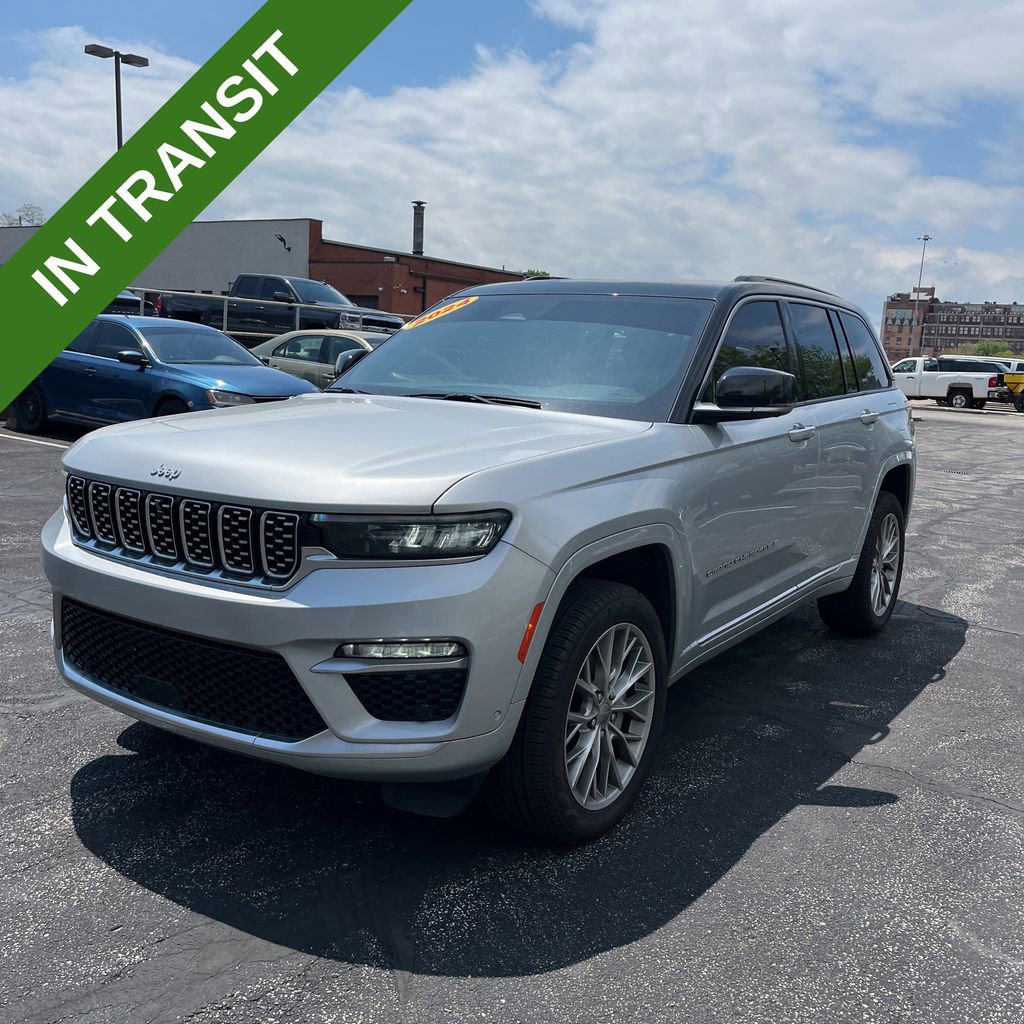 Used 2024 Jeep Grand Cherokee Summit AWD/4WD image 1